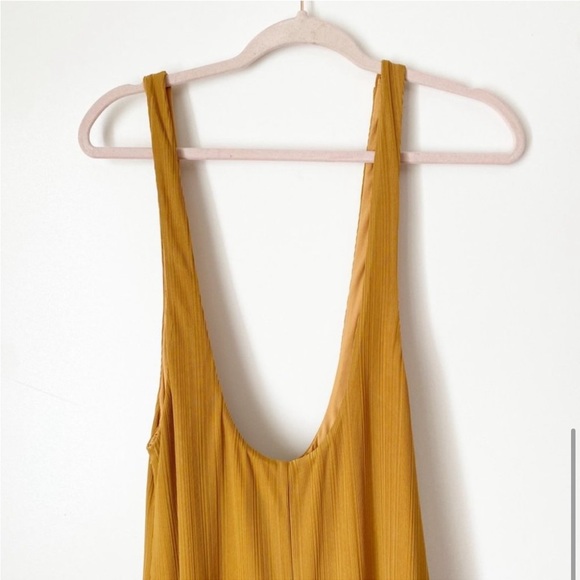 House of Harlow 1960 X Revolve golden yellow ribbed Marin Jumpsuit Medium - Picture 7 of 11